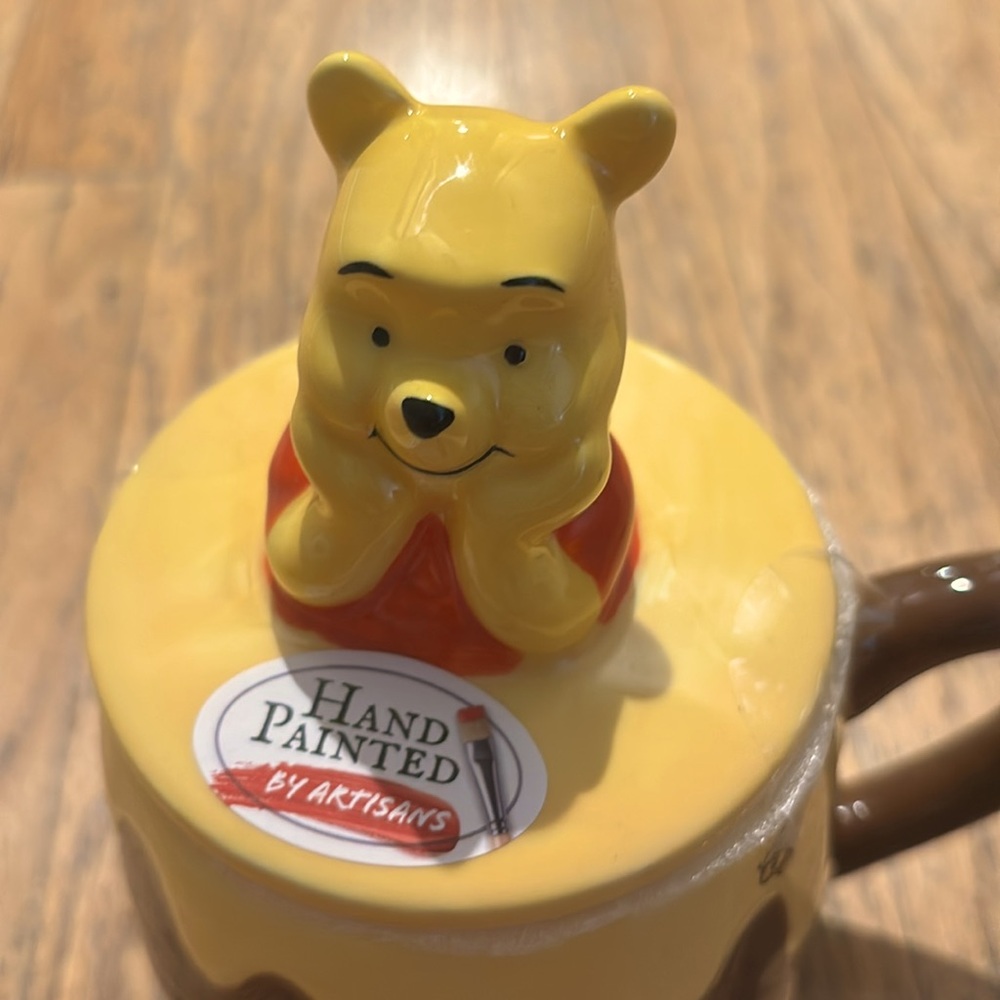 NWT Disney Winnie the Pooh Hunny pot Mug with Lid - Picture 2 of 8